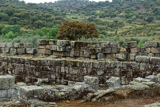 Nejstarší pevnost světa je dílem neznámé civilizace. Sibiř fascinuje archeology svojí historií - Médium.cz